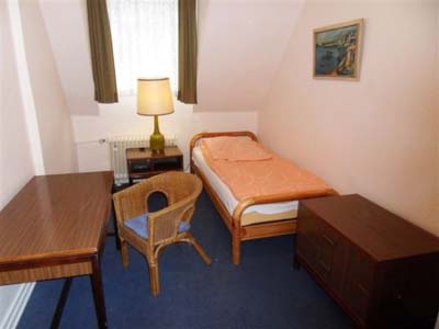 Pension am Worringer Platz