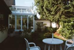 D�sseldorf Haus Meggi: Blick zum Wintergarten